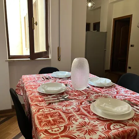 Periperihomesiracusa Apartment *
