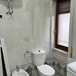 Periperihomesiracusa