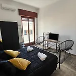 Periperihomesiracusa *
